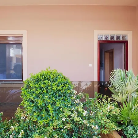 Casa Veranda - 3 Bedroom House With Bbq & Backyard Holiday home *